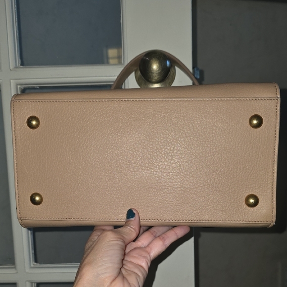 Saint Laurent Beige Top Handle Small Leather Muse Two Bag with Gold Accents - Picture 5 of 17